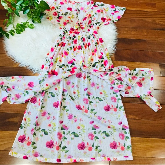 New🌿Floral Tie Front Maxi Beach Dress - Picture 6 of 8